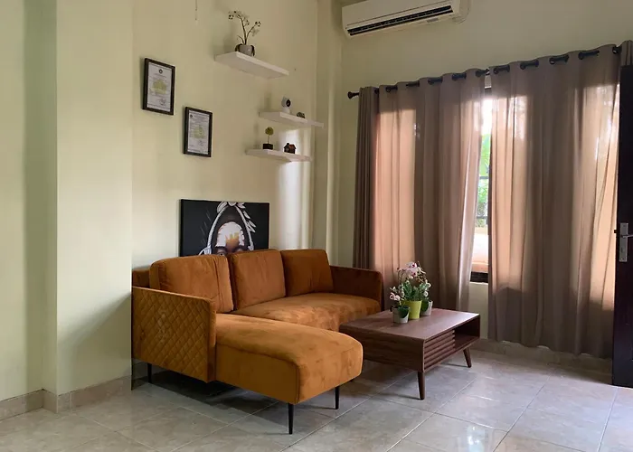 Cozy Palm Guest house 3*