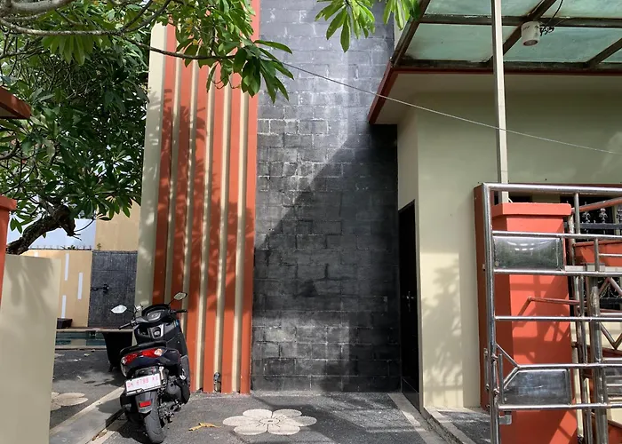 Cozy Palm Guest house 3*